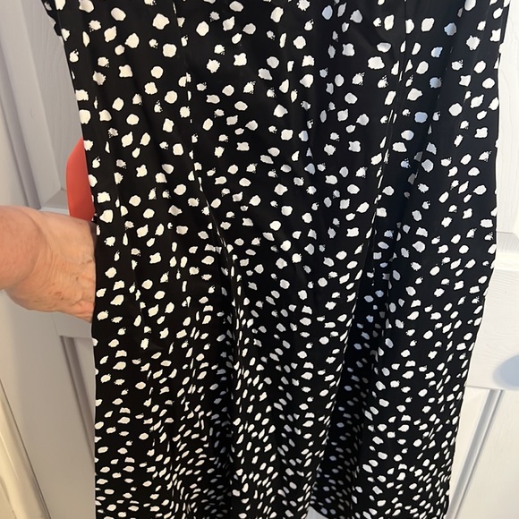 ROBBIE BEE Fit& flare dress. Size 14 - Picture 6 of 7